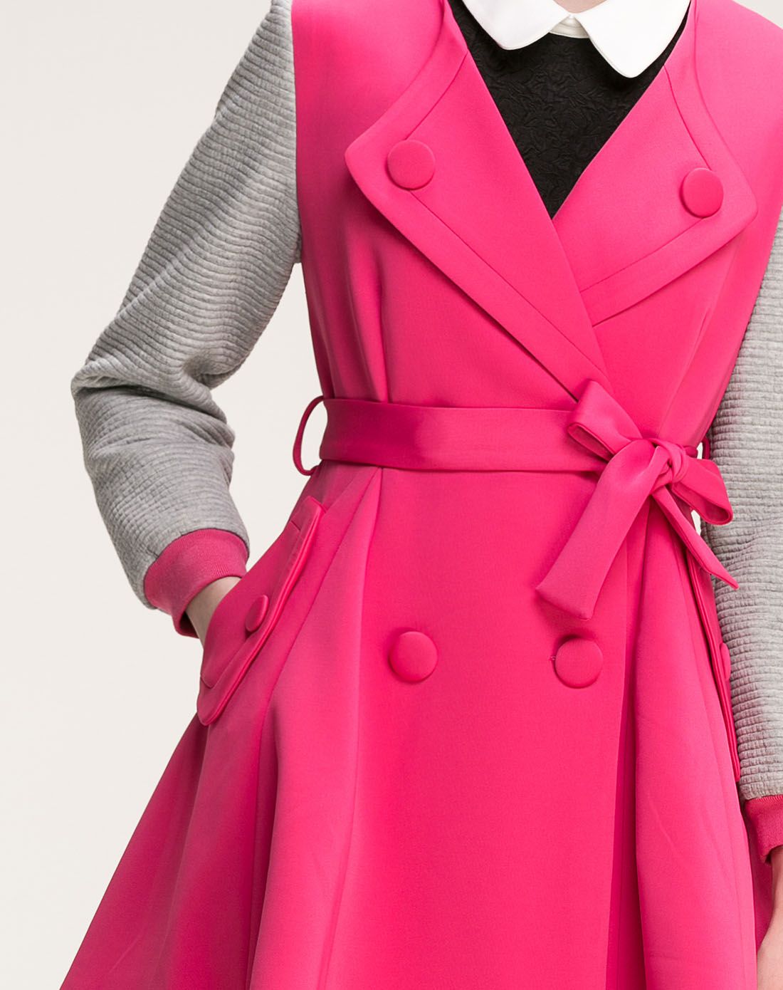 艳玫色v领纯色时尚风衣