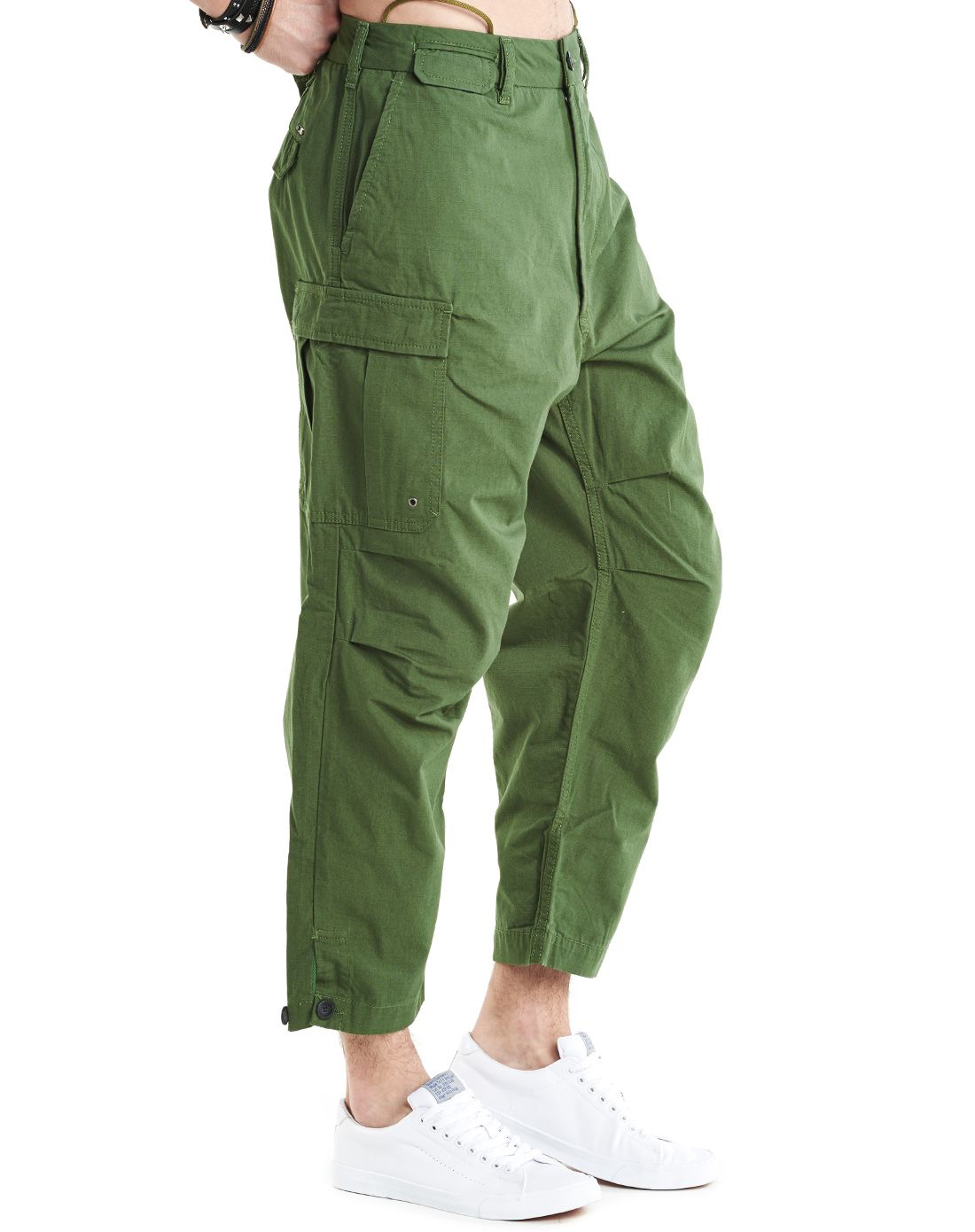 男款军绿色宽松休闲长裤