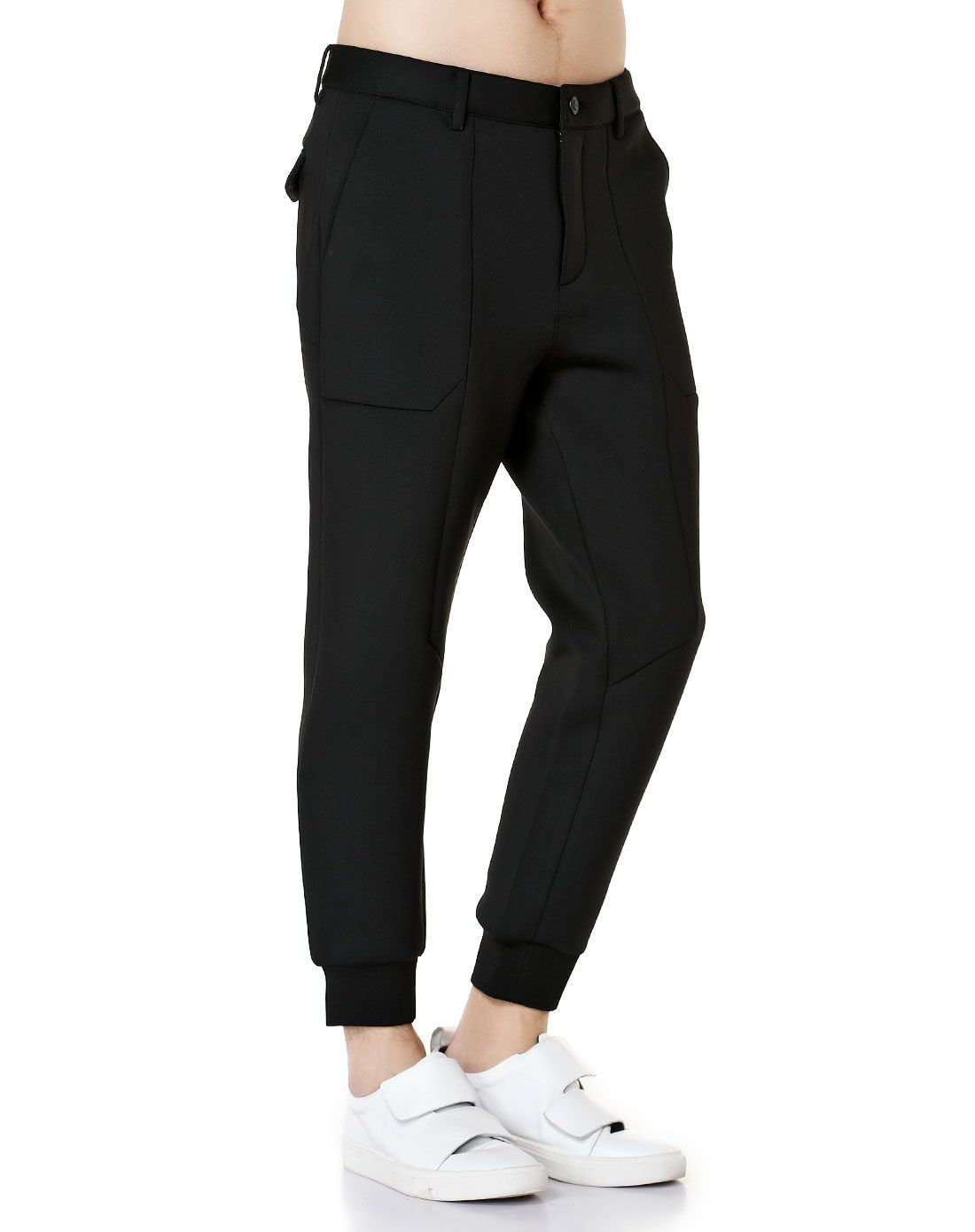 黑色潮流斜插袋休闲裤