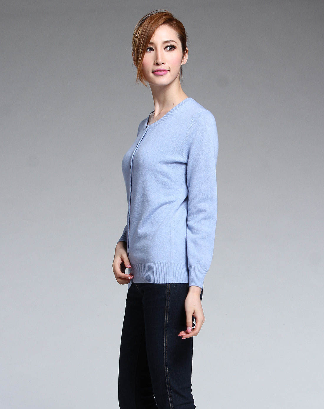 浅蓝色开襟淑女长袖100%羊绒衫