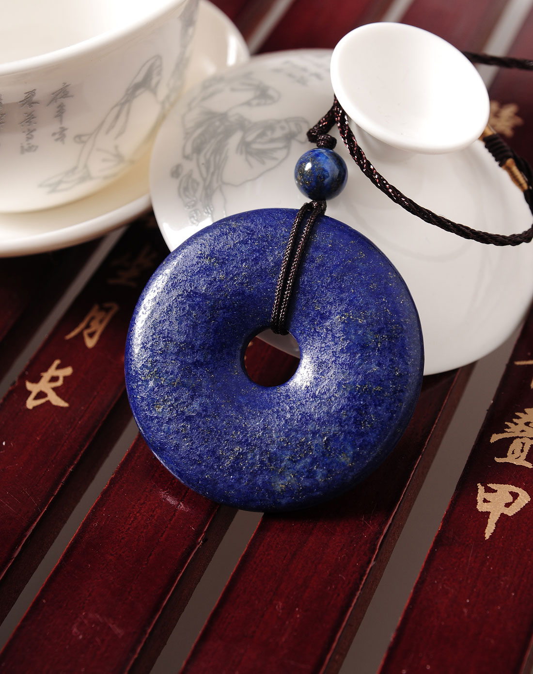 中性蓝色天然青金石平安扣项链