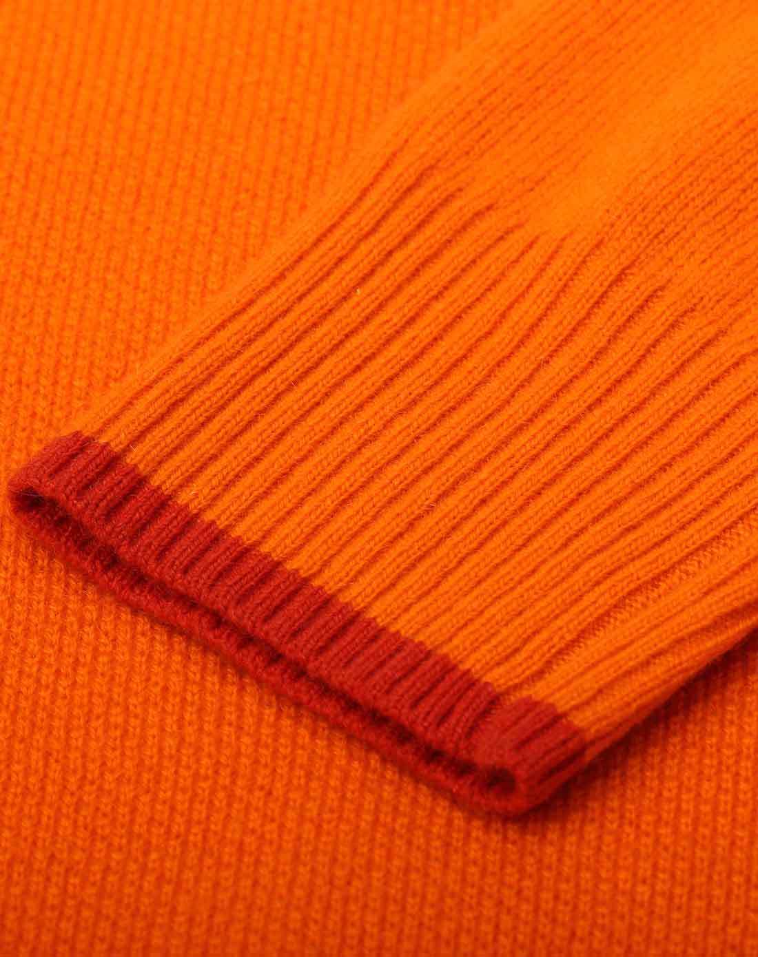 女士桔色精致撞色山羊绒衫