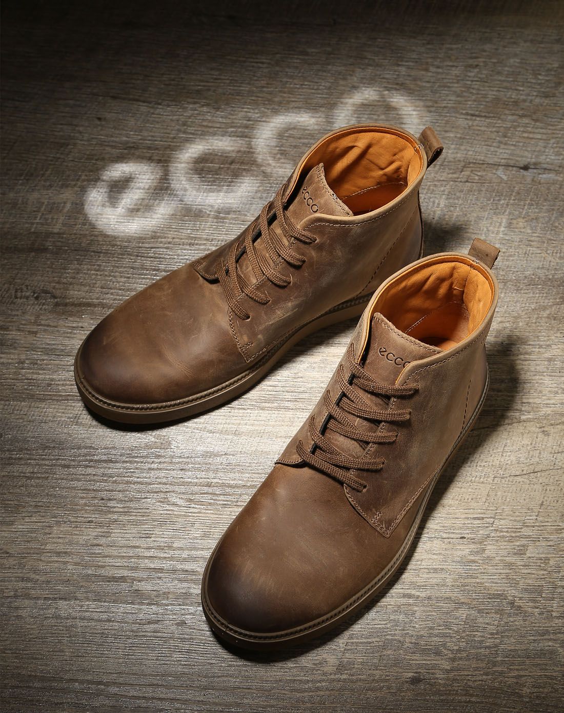 桦木棕色时尚个性系带高帮皮鞋