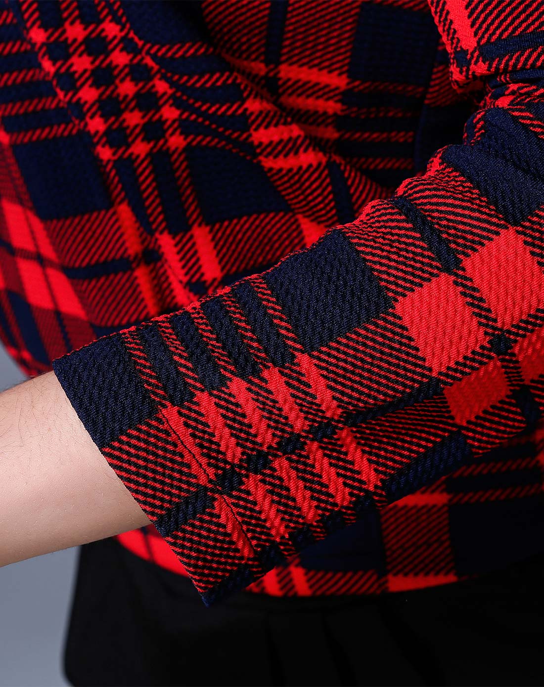 女款青红色v领格子上衣