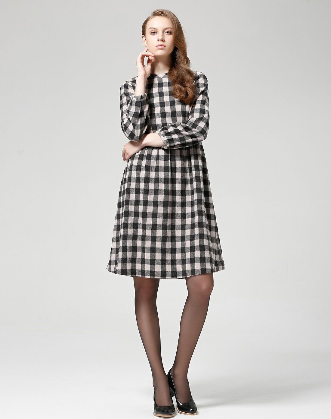 黑格纹经典格子毛呢连衣裙