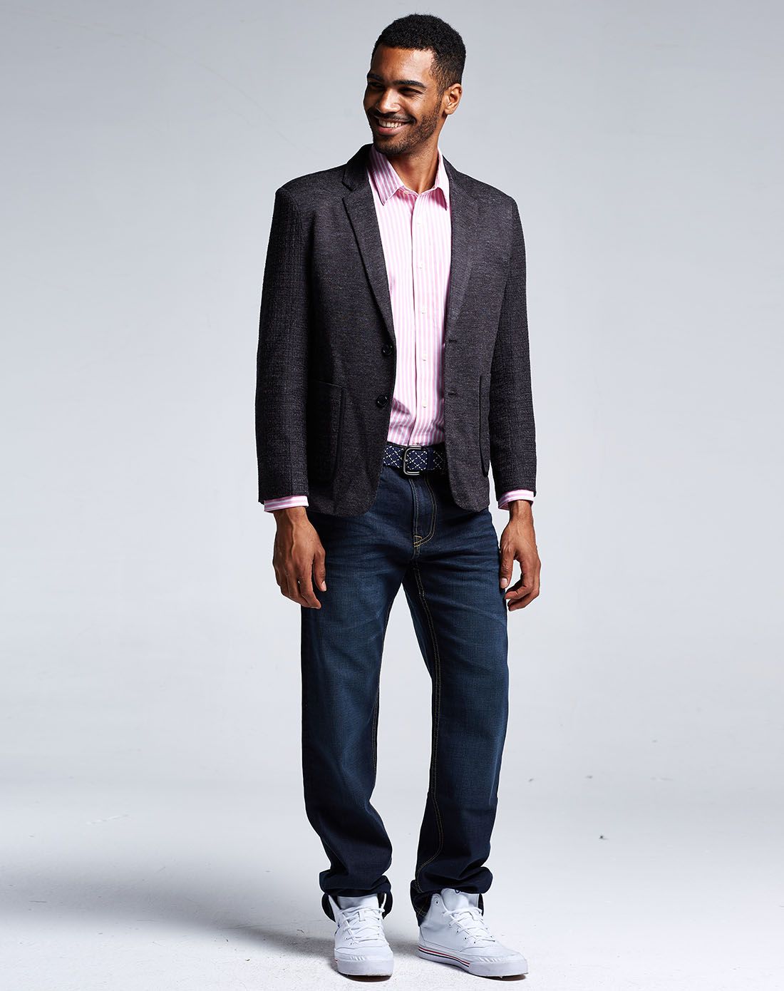 灰色美式休闲大气针织西服