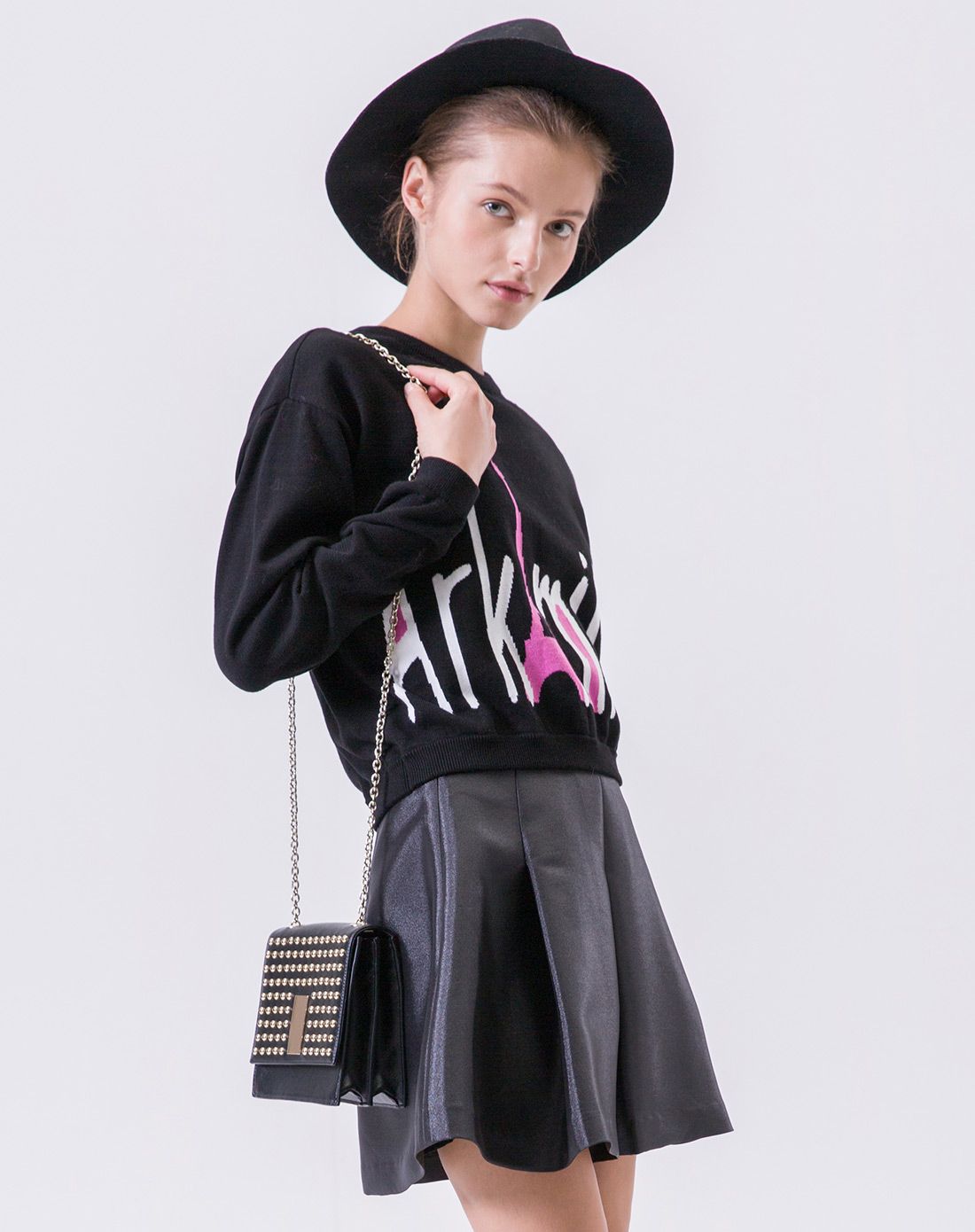 阿奇米朵arkmiido女装移动端专场黑色毛衣2531320072010_唯品会