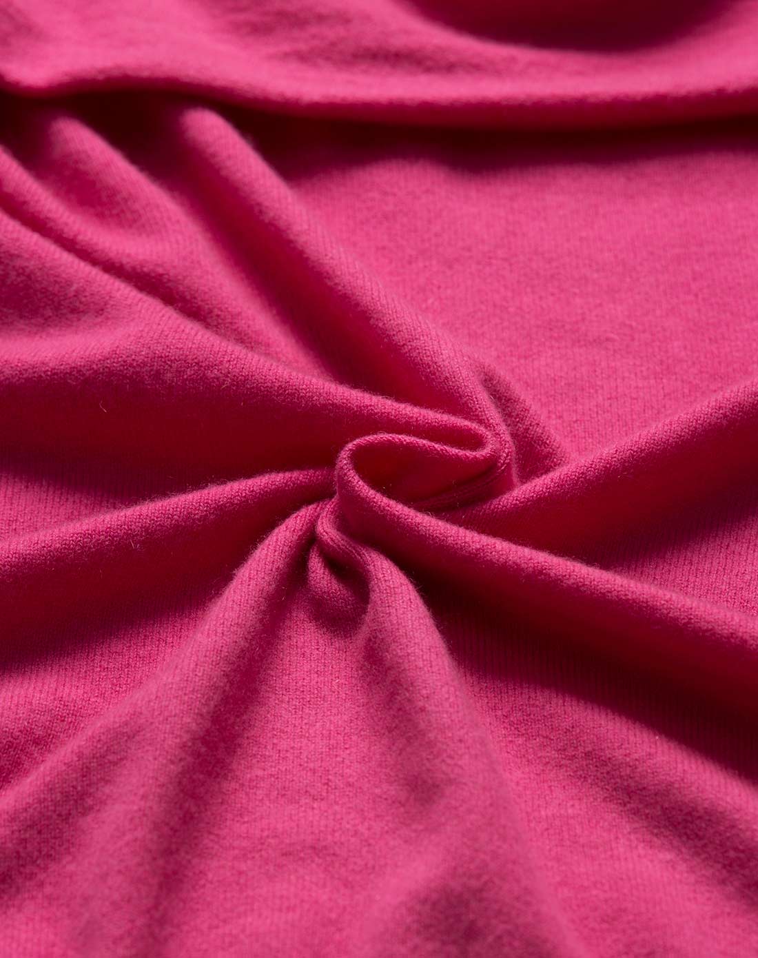 女式艳粉色100%山羊绒大v领开衫