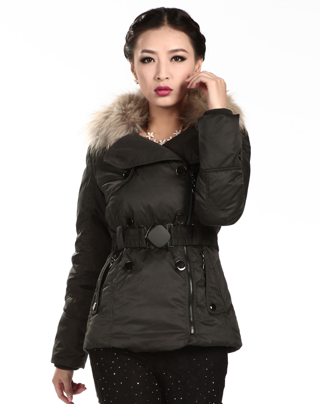 波司登旗下品牌羽绒服女装混合专场-上羽 毛领双排扣修身款羽绒服