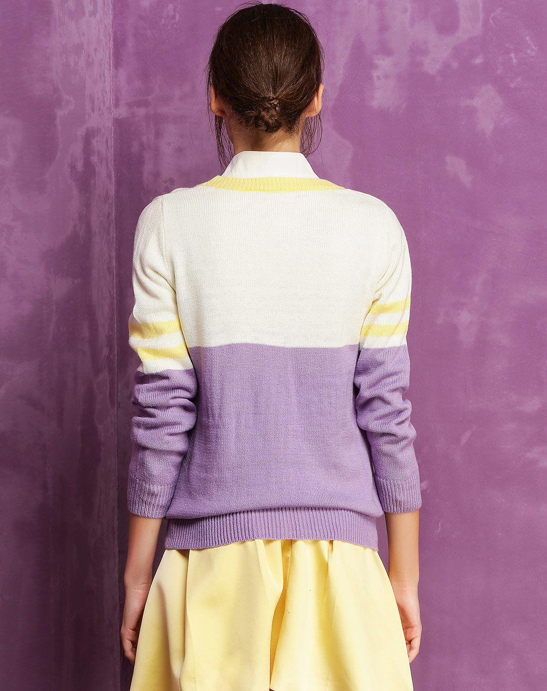 紫色撞色拼接时尚舒适长袖针织衫