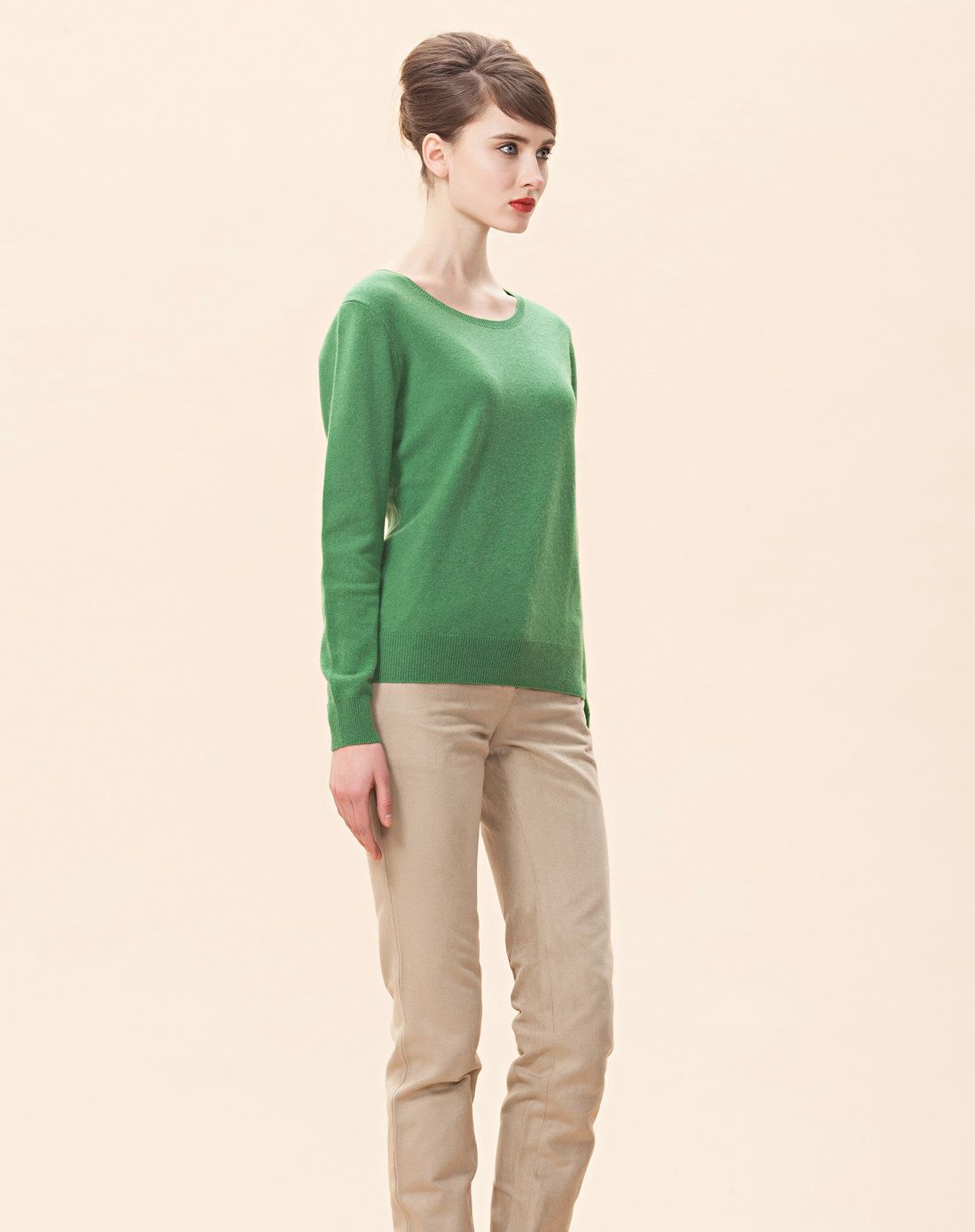 女款圆领艳绿色长袖纯山羊绒衫