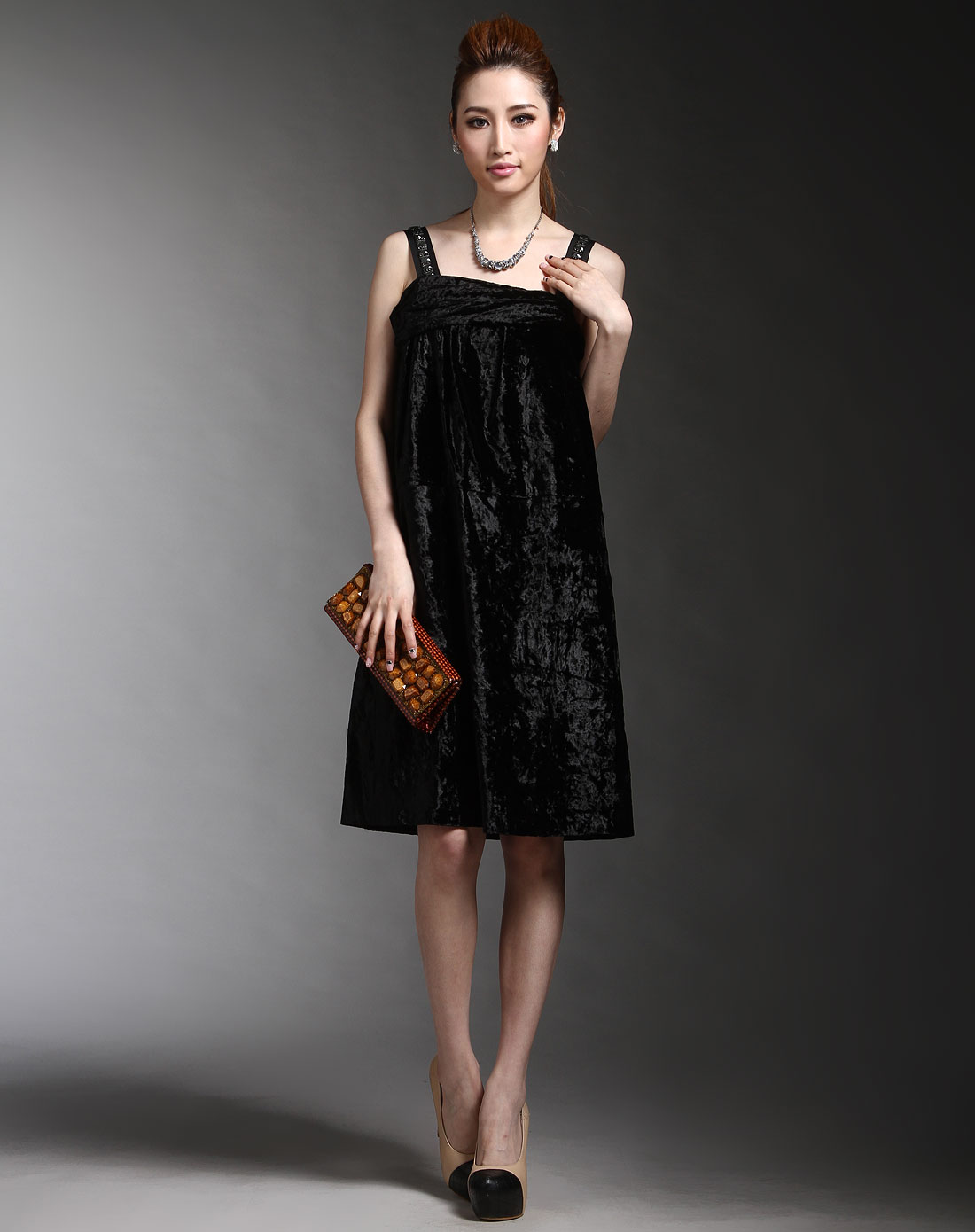 玛丝菲尔marisfrolg女装专场-黑色高贵大方吊带连衣裙