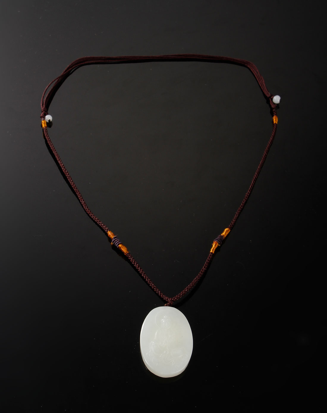 白色和田玉白玉观音挂牌项链