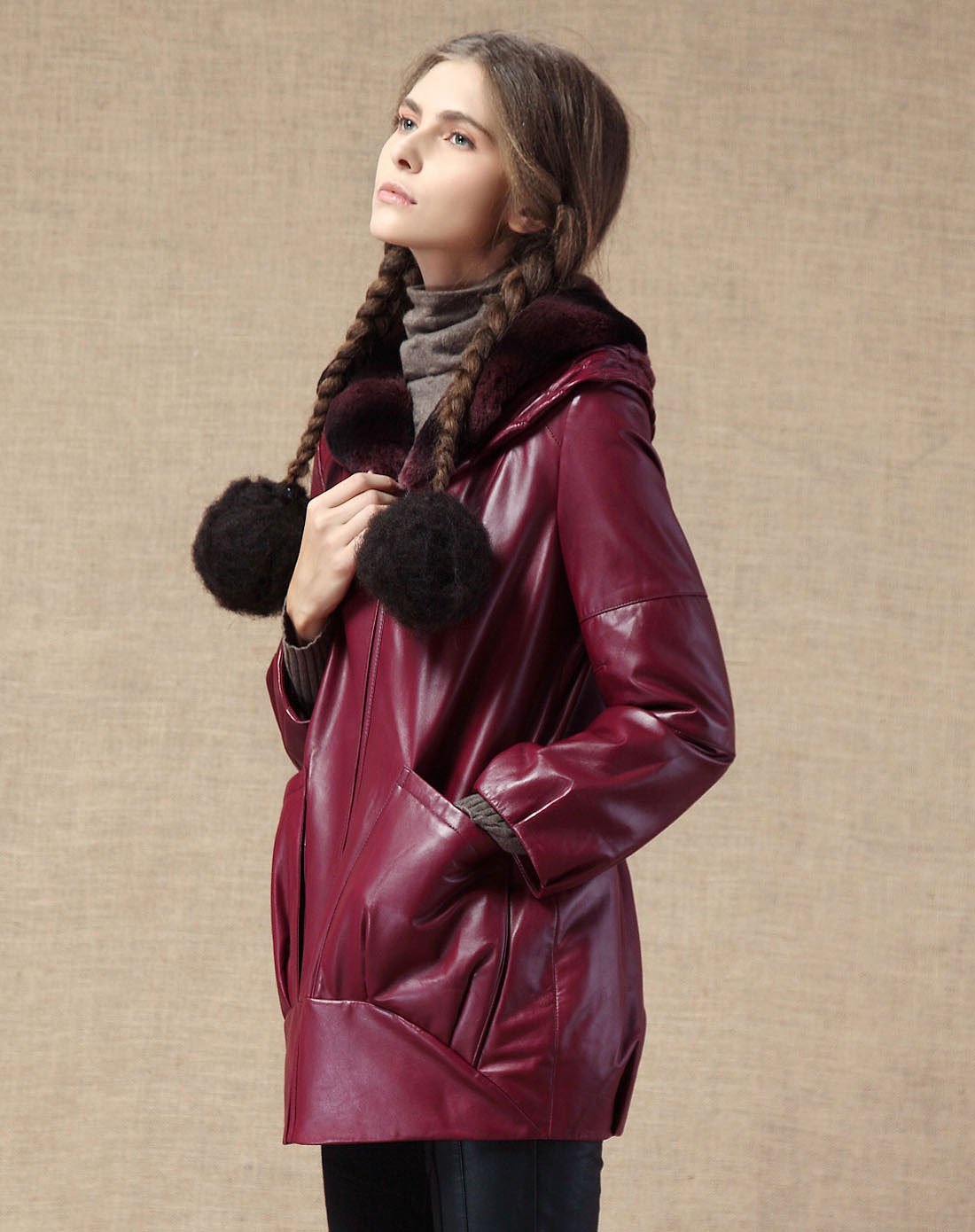 褚石红色优雅时尚连帽长袖棉羊皮棉衣