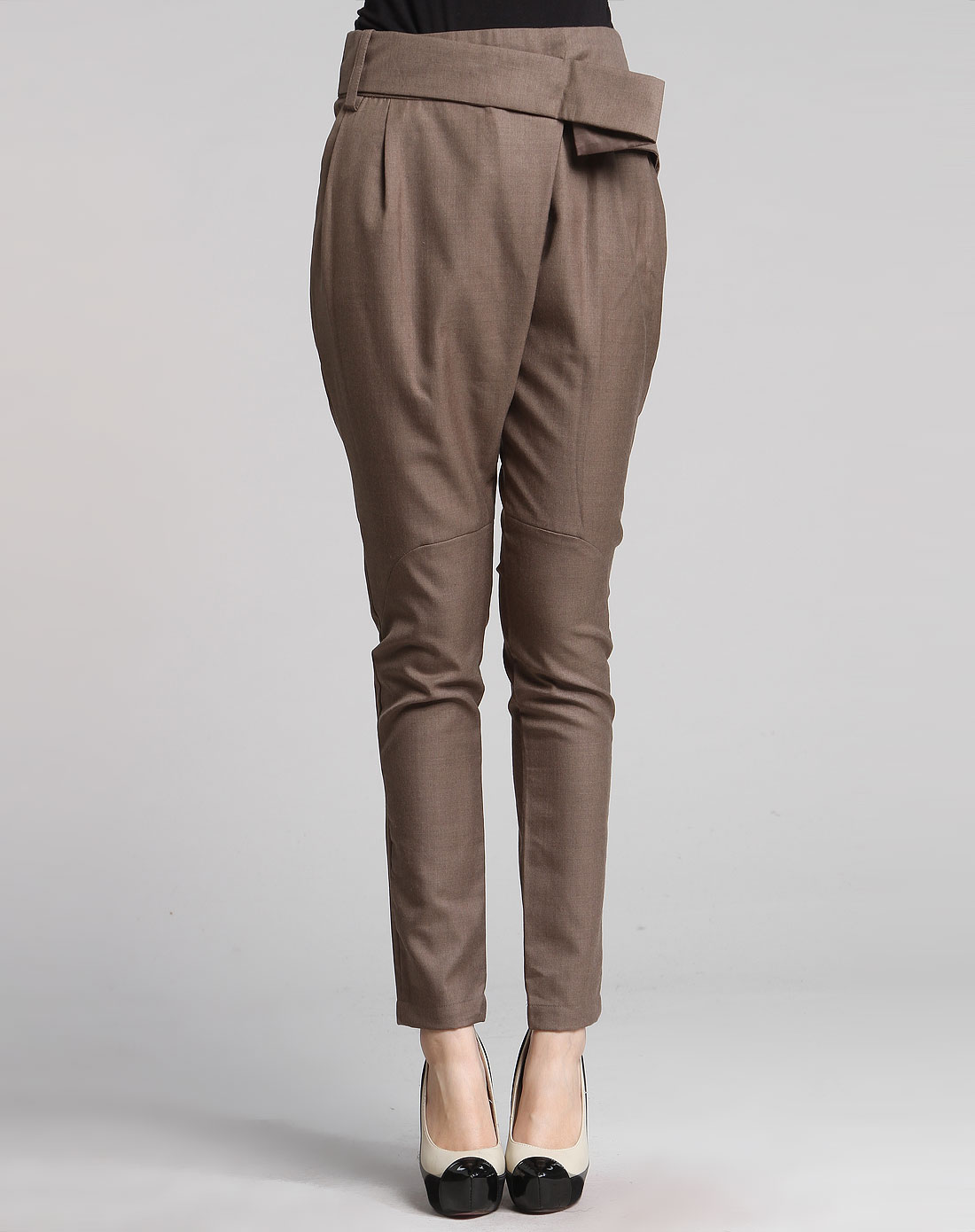 驼色个性休闲长裤