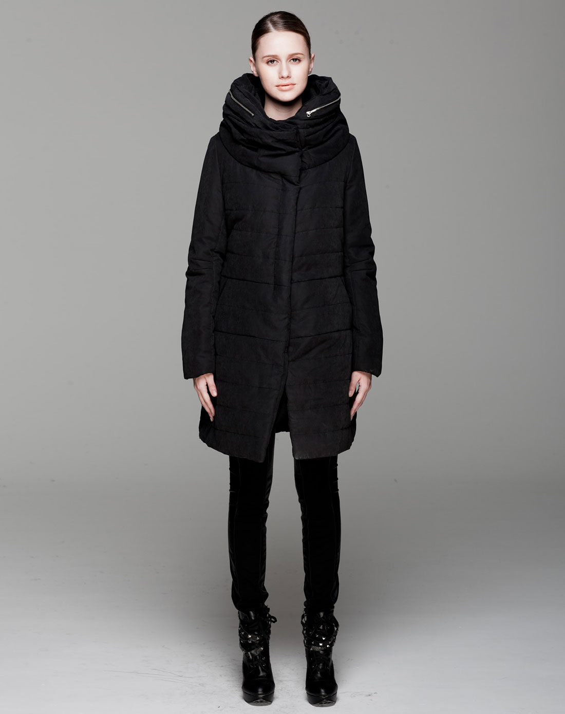 rampage 寻常旅行超大领棉服-黑色