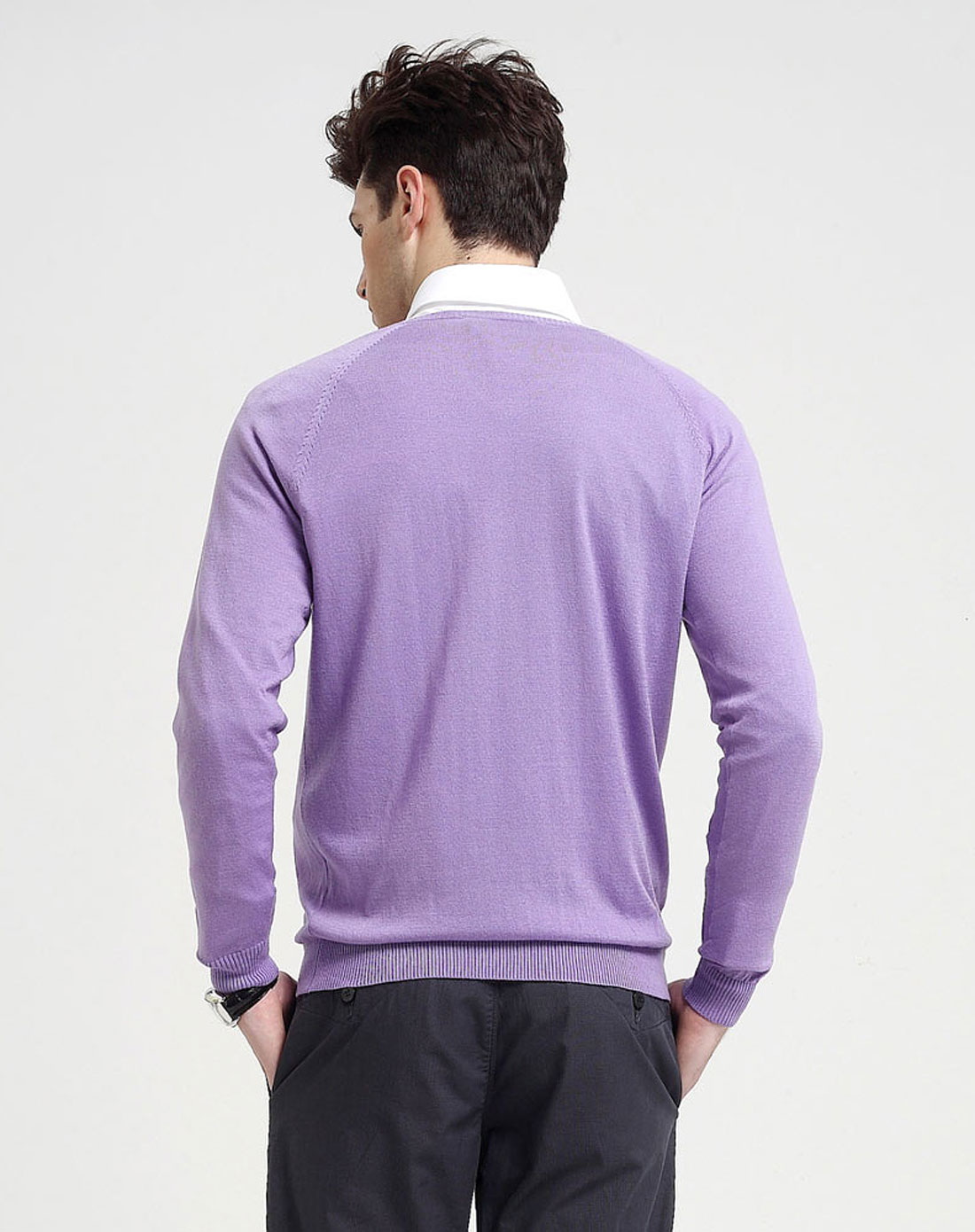 男款浅紫色v领长袖毛衫