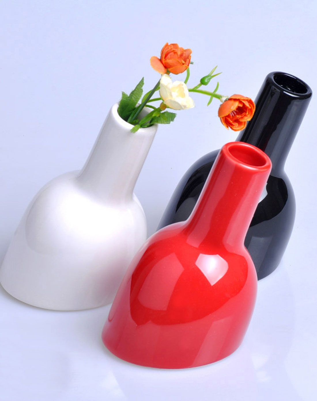 伊加 欧式抽象插花瓶(白色)