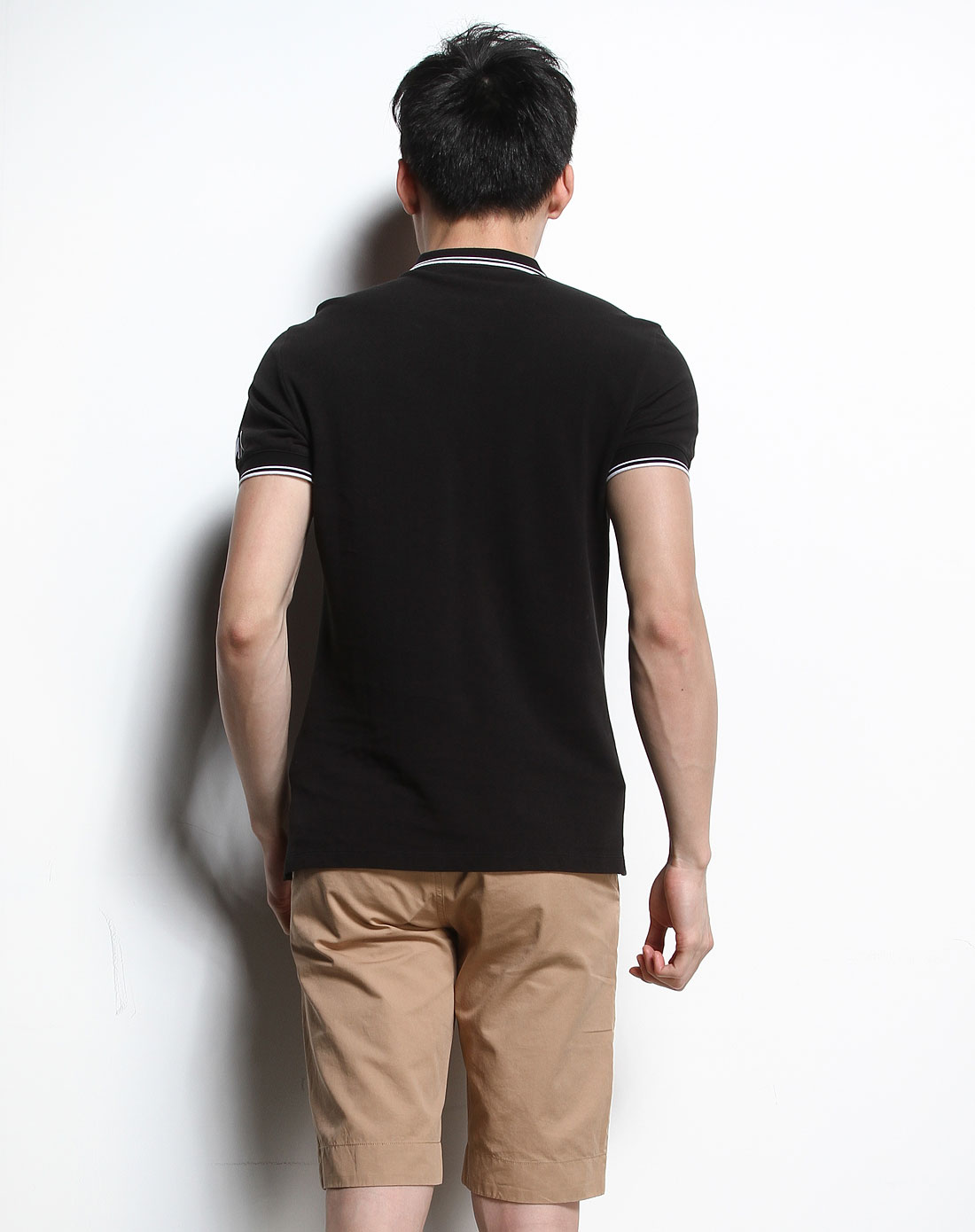 圆点分割款黑色短袖polo衫