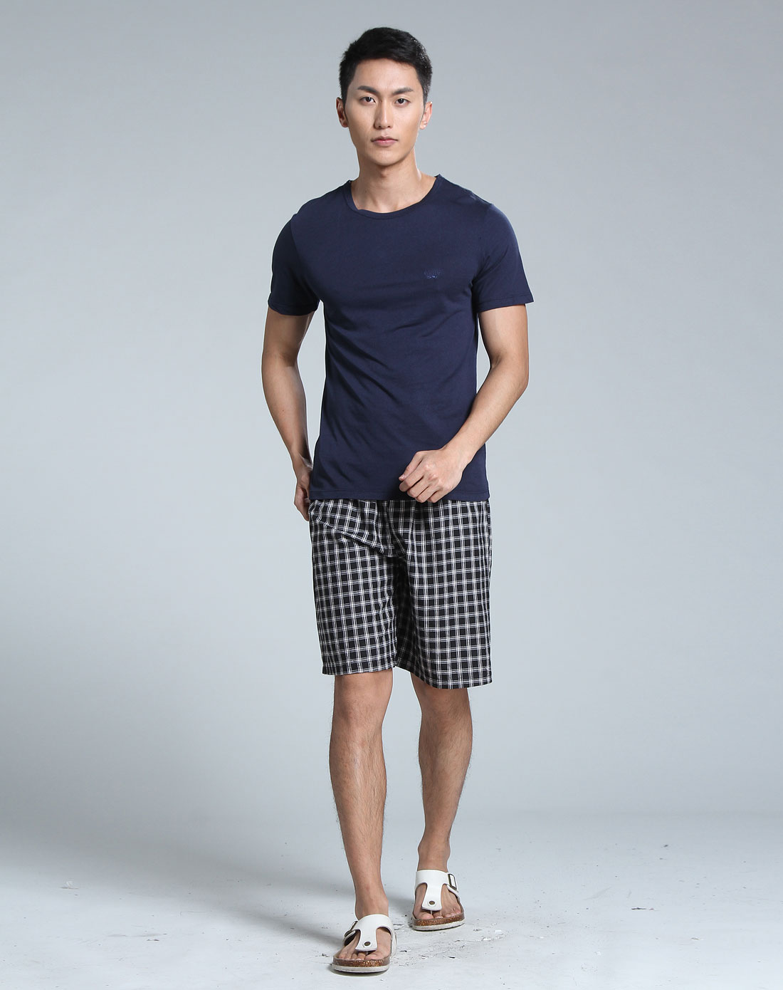 简约舒适针织短袖藏青色t恤