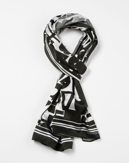 黑白色真丝个性字母印花长丝巾