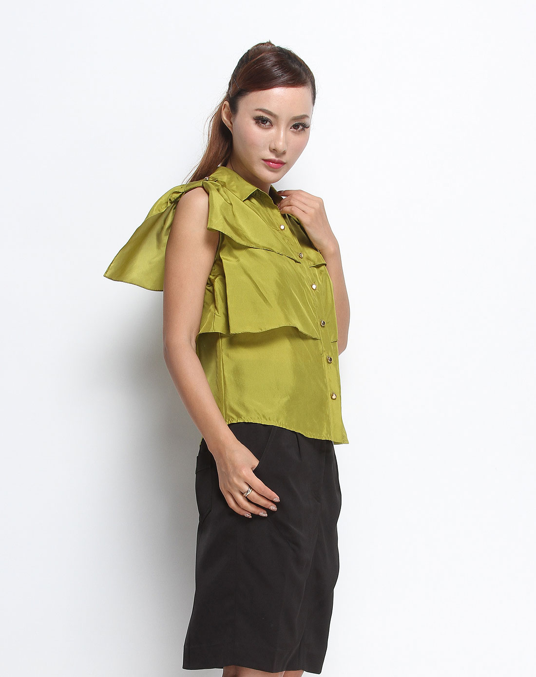 都市时尚黄绿色短袖上衣
