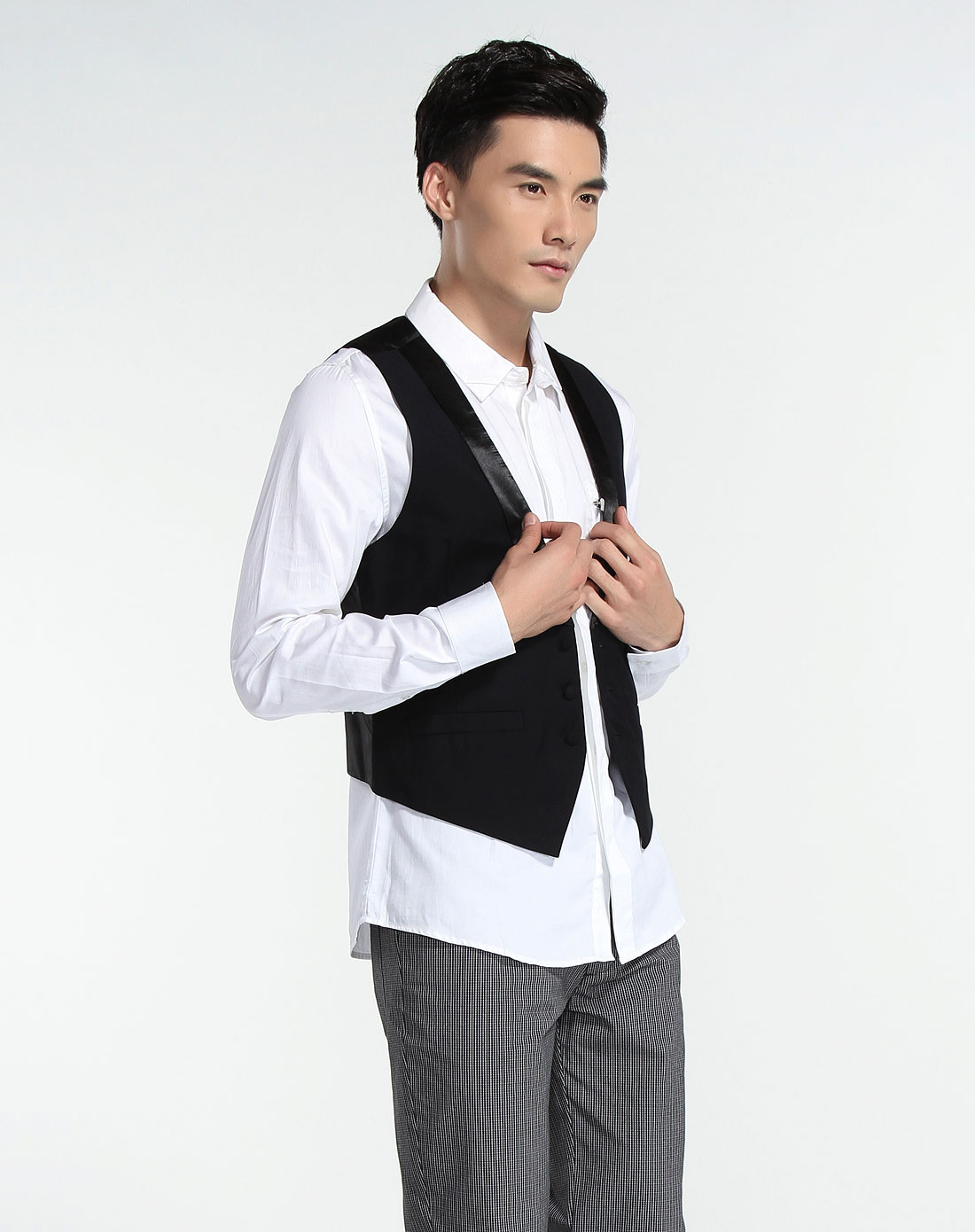 glm 男款煤黑马甲