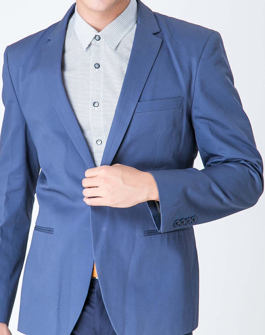 蓝色斯文帅气长袖休闲西服