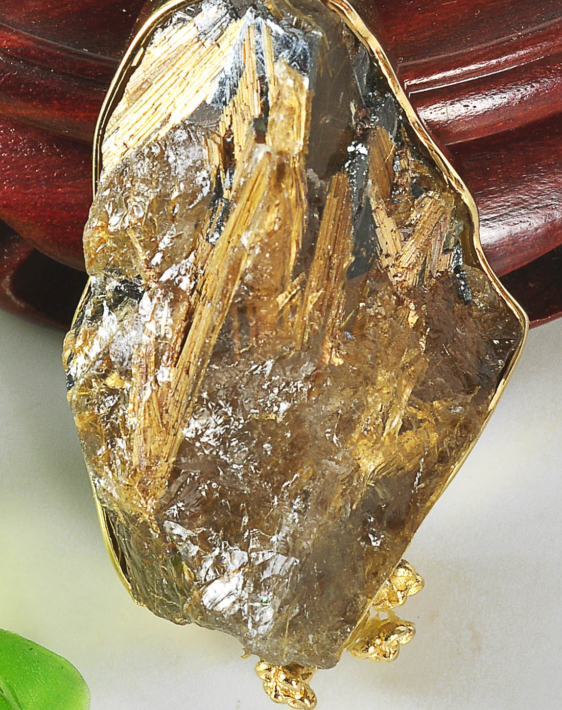 女款黄色天然发晶原石大挂件 附证书