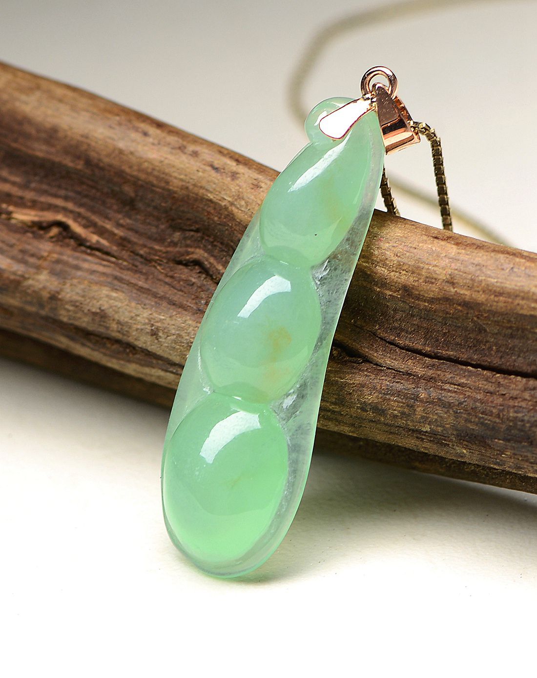 金万年 18k金镶天然a货翡翠冰种莹润无瑕苹果绿福豆吊坠