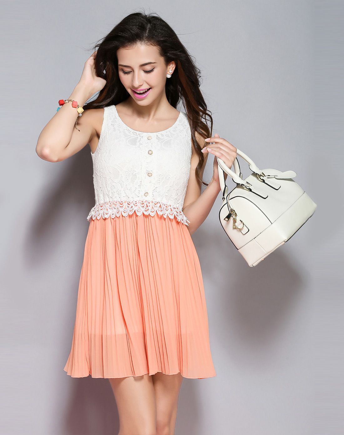 虾粉色圆领蕾丝雪纺无袖连衣裙