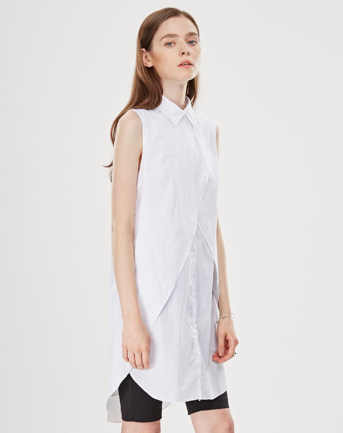 女白无袖衬衫