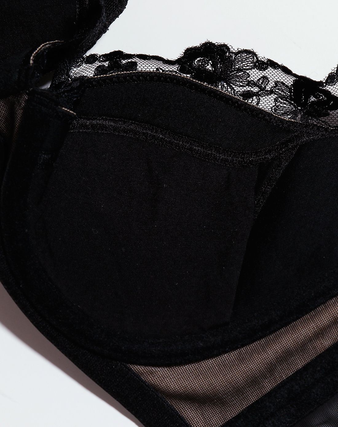 aimer爱慕女款黑色绣花时尚3/4薄杯文胸