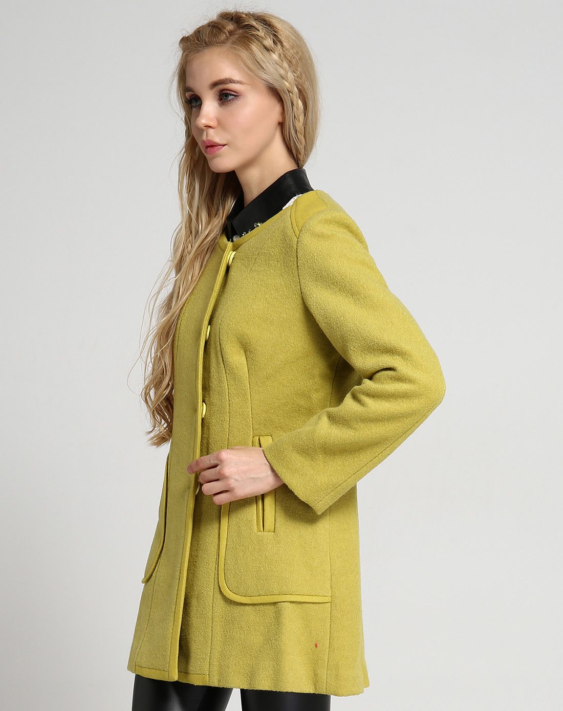 简约芥末绿修腰长款呢大衣