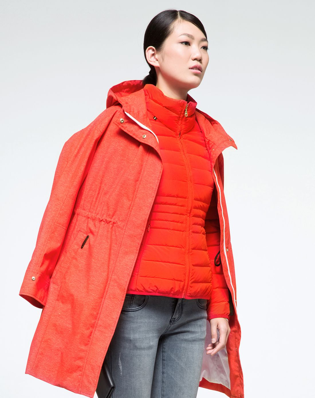 品红色修身立领加厚羽绒服