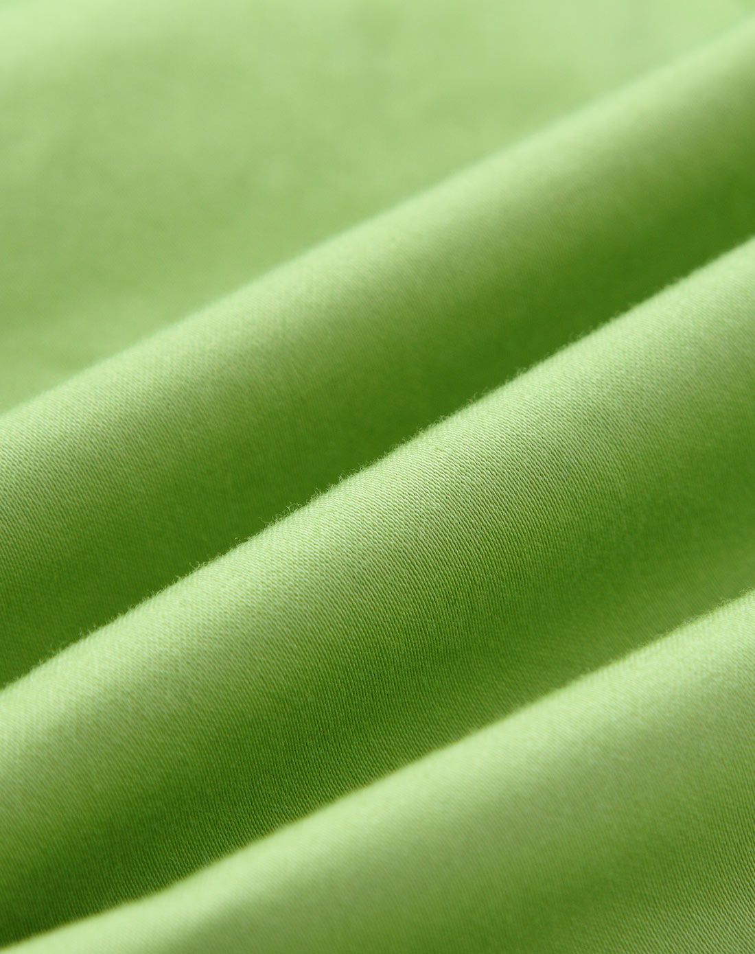 男童松花绿梭织五分裤