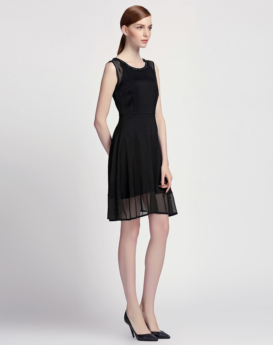 名师路minze style专场黑色圆领无袖连衣裙tn62560-88_唯品会