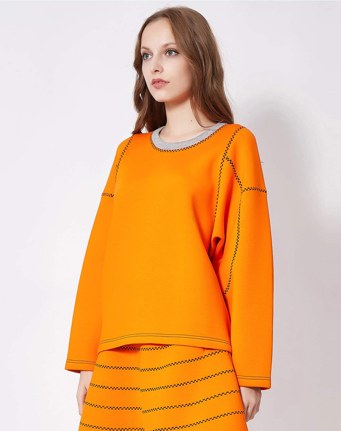 橙色时尚活力长袖上衣