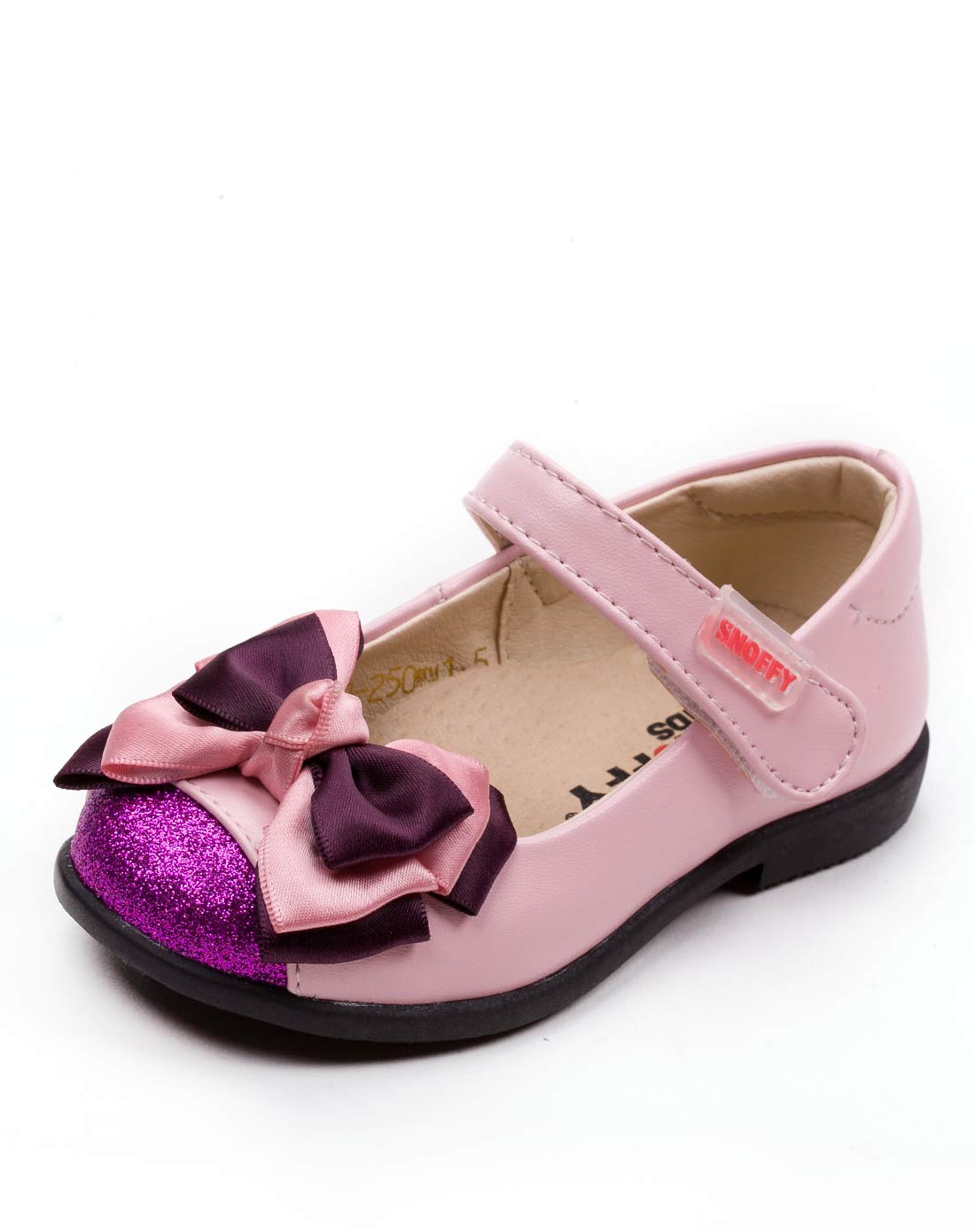 女童粉色真皮皮鞋