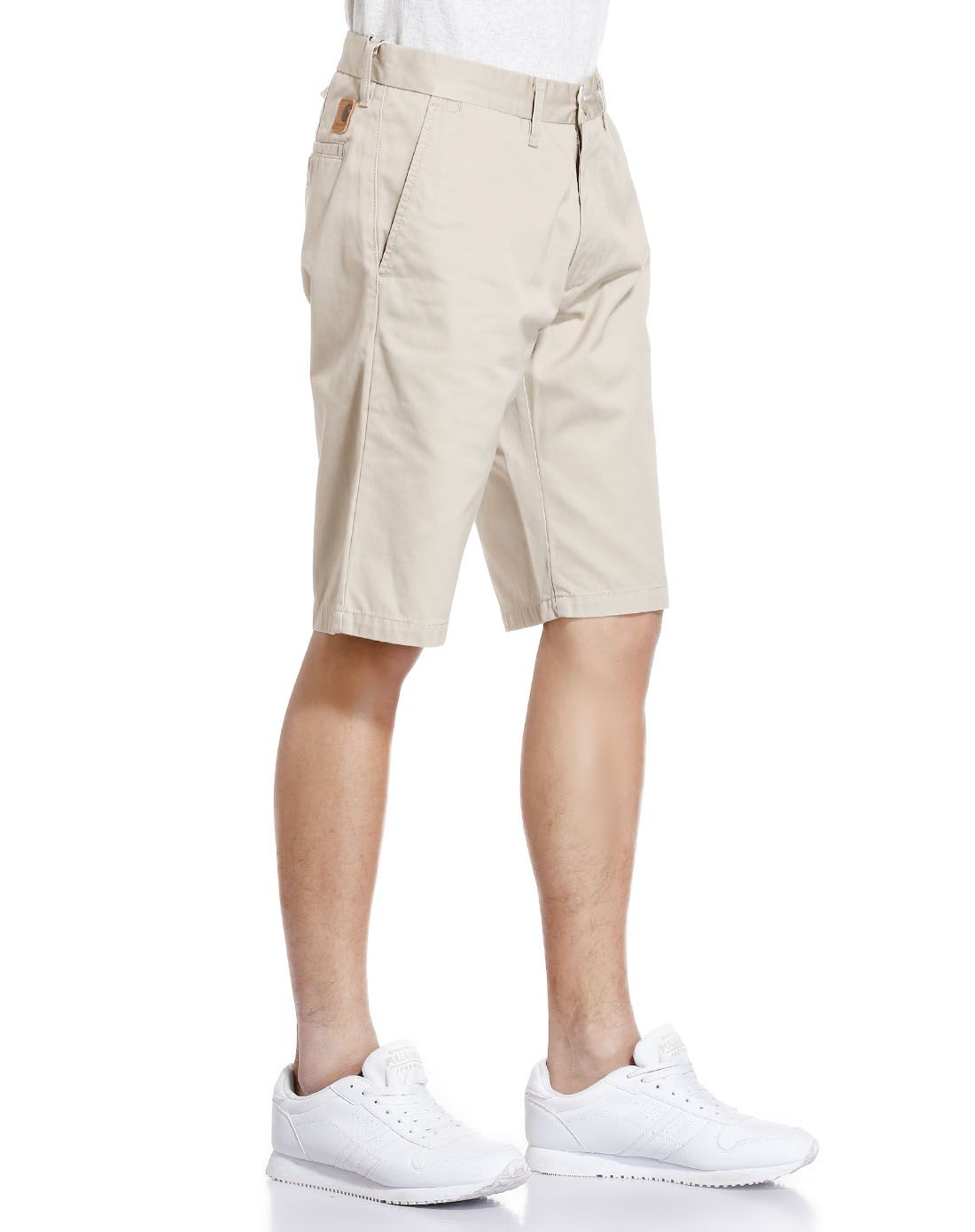 百搭英伦 男款卡其色短裤