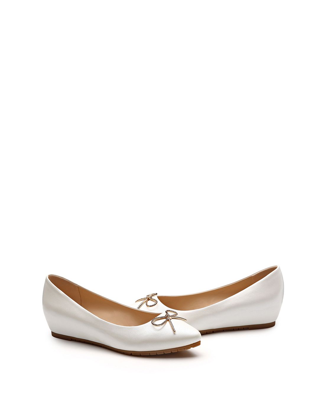 白色尖头水钻浅口内增高单鞋