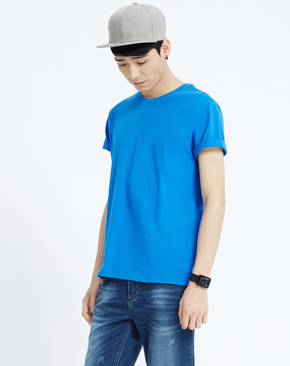 鲜蓝色时尚潮流休闲短袖t恤