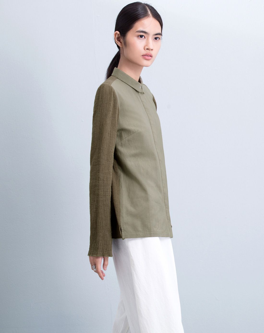 松柏绿百搭新宽松暗门襟撞料衬衫