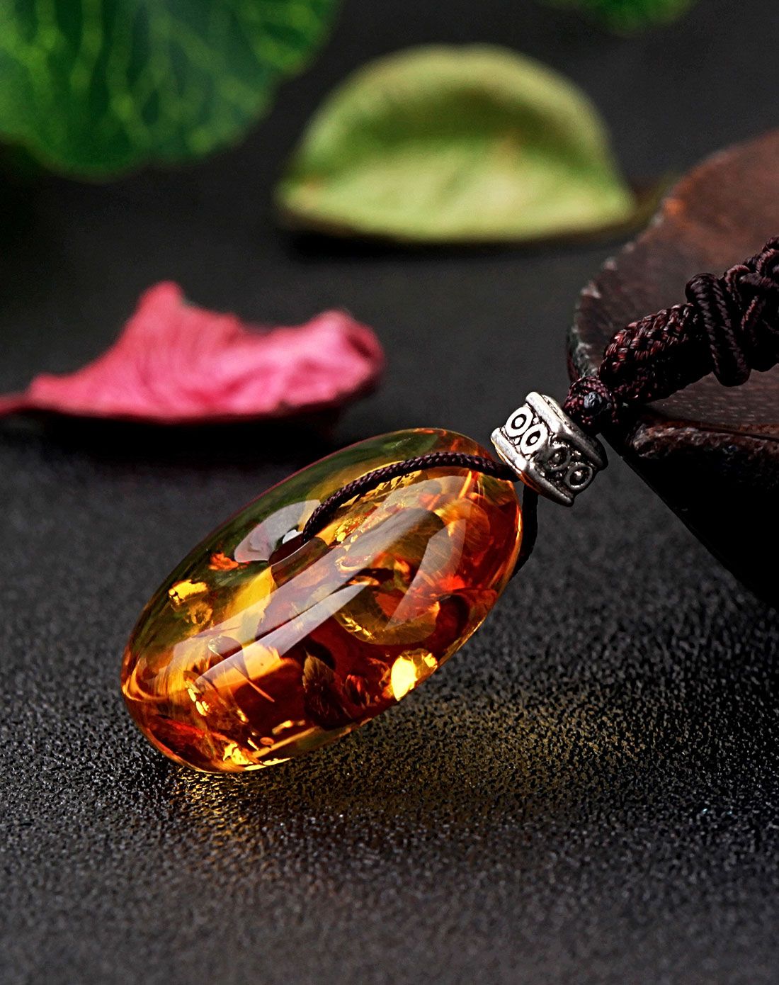 > 天然琥珀花珀平安扣吊坠