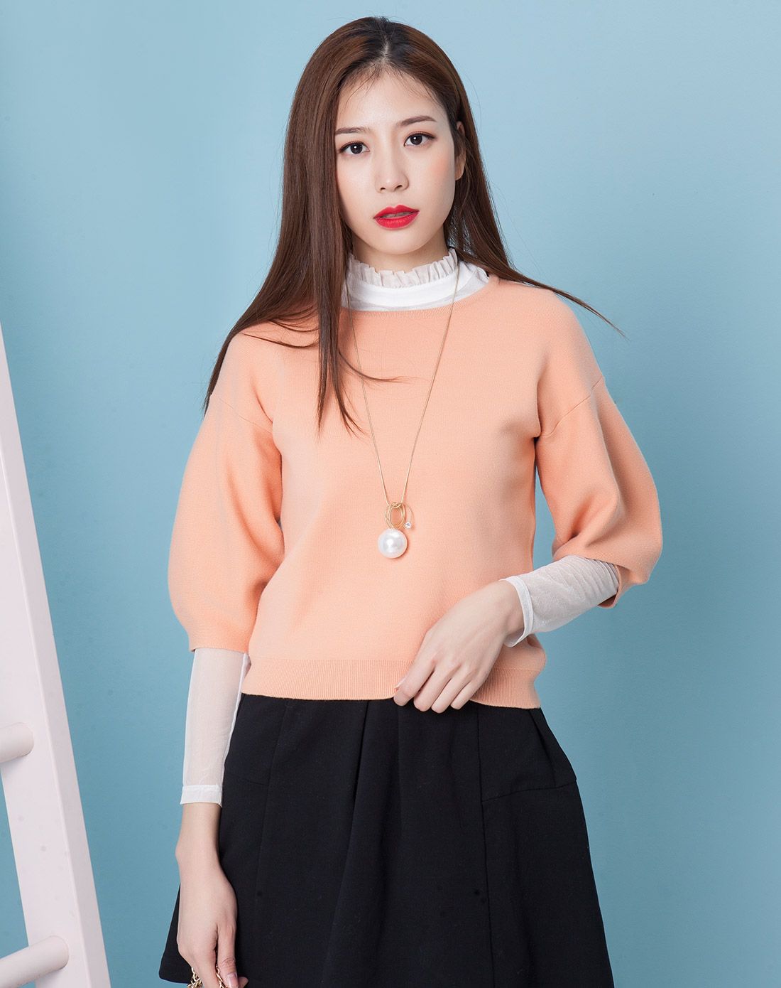 女士桔色简约纯色落肩灯笼袖短款毛衣