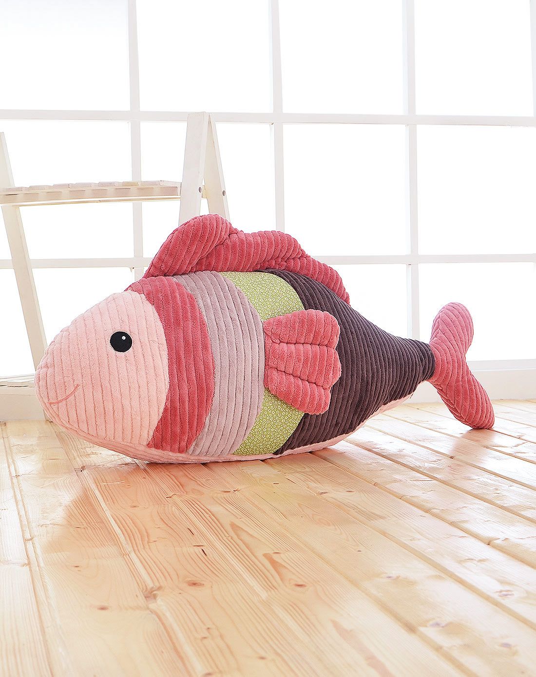 家居鱼抱枕 橡皮红大号