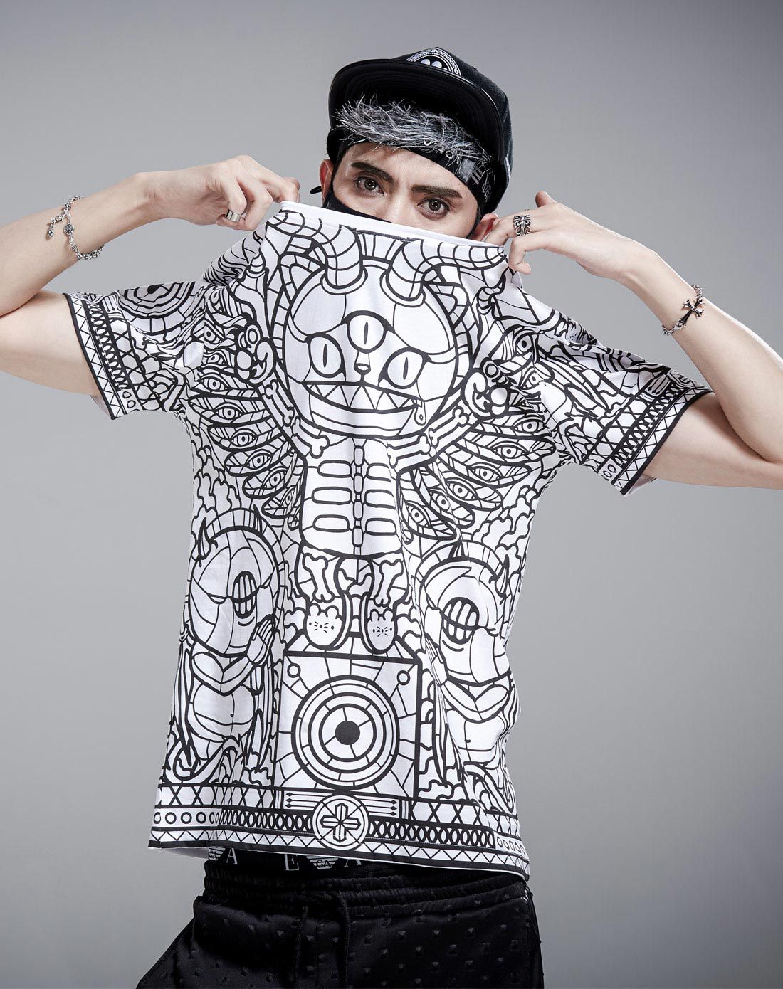 韩国潮牌 男款白色纯棉短袖t恤 涂鸦艺术