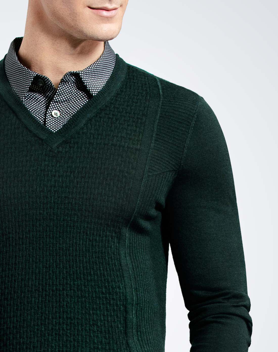 墨绿色中年男士翻领毛衣