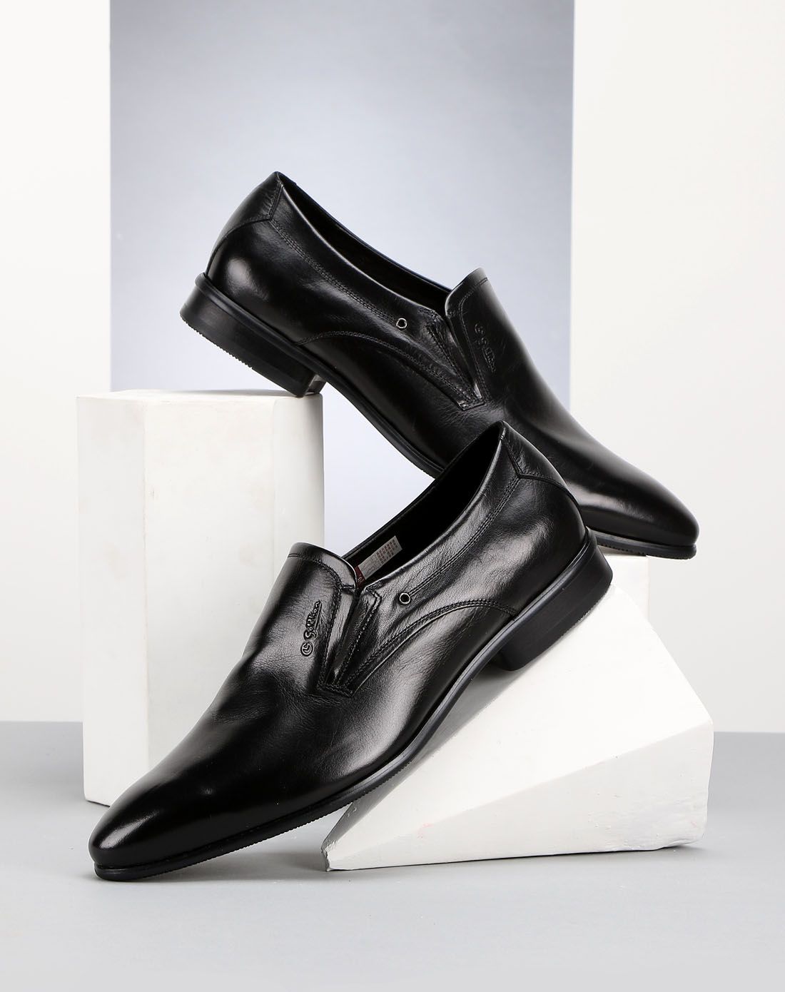 金利来goldlion 黑色胎水牛皮简约正装皮鞋