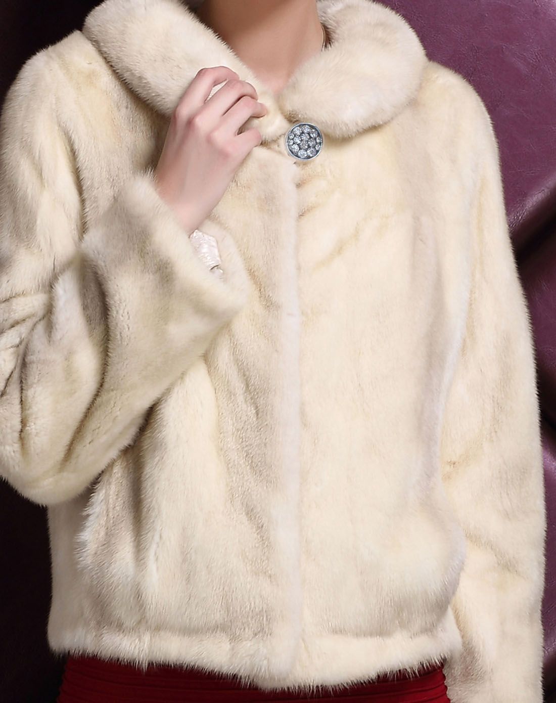 米黄长袖水貂外套